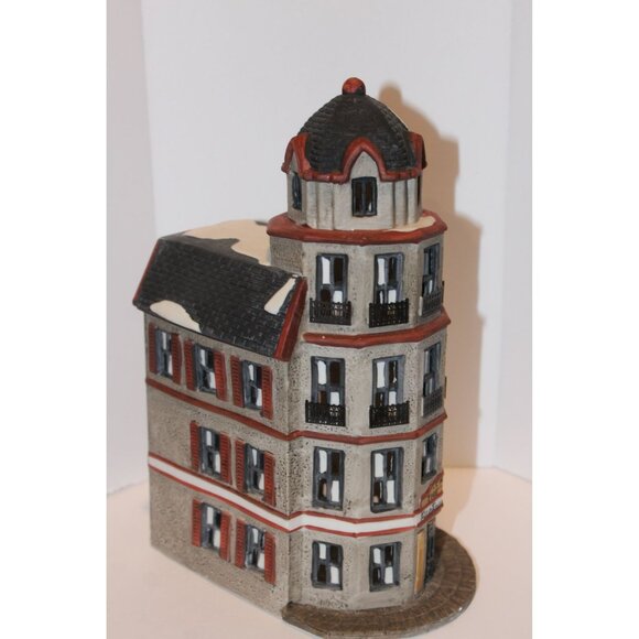 Dept 56 Christmas in the City - Tower Cafe (no box) - Picture 2 of 3
